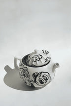 The Landlady Teapot