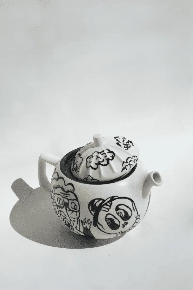 The Landlady Teapot